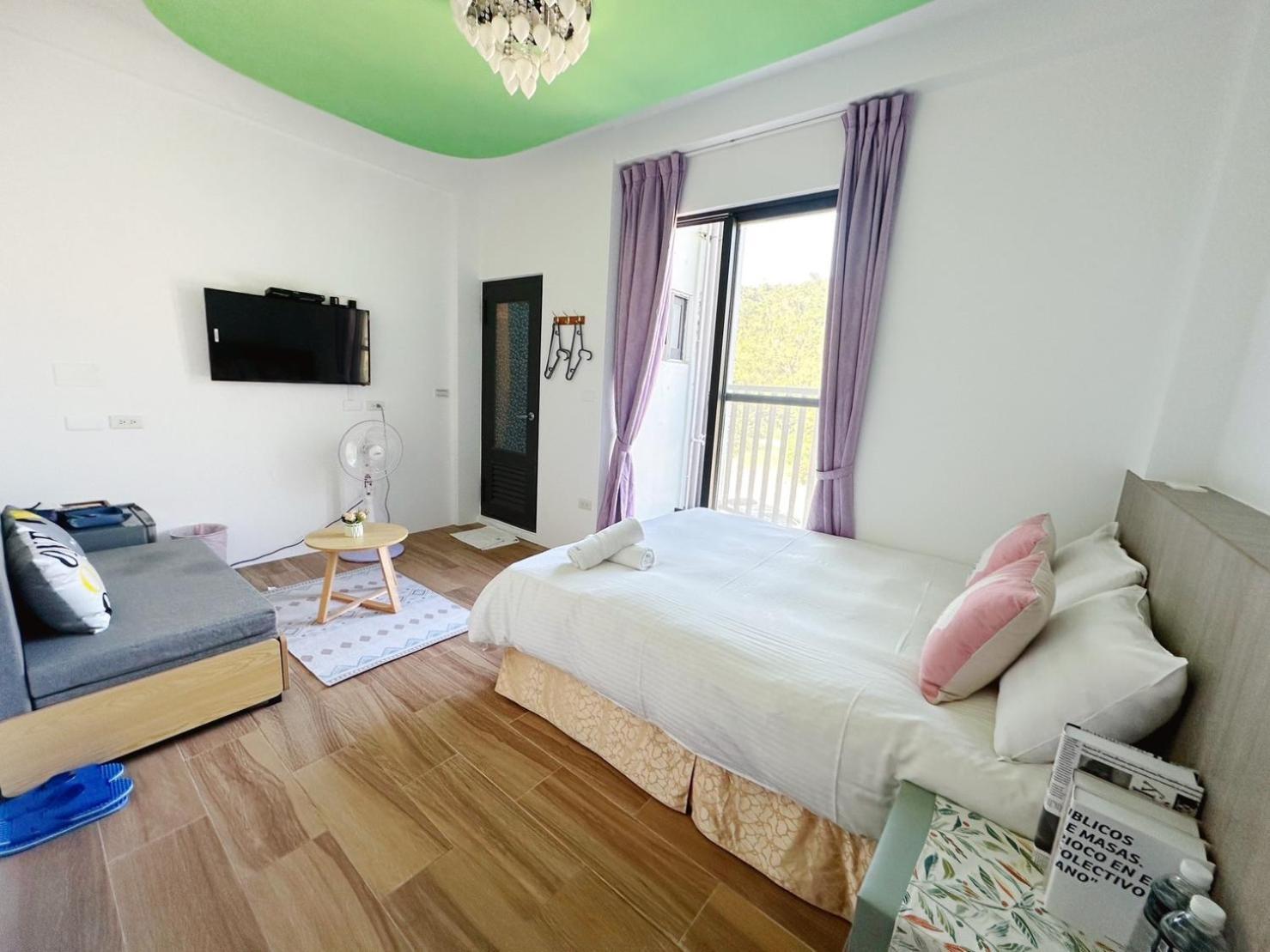 南灣陽光皮小妞 Pii Hostel Наньвань Экстерьер фото